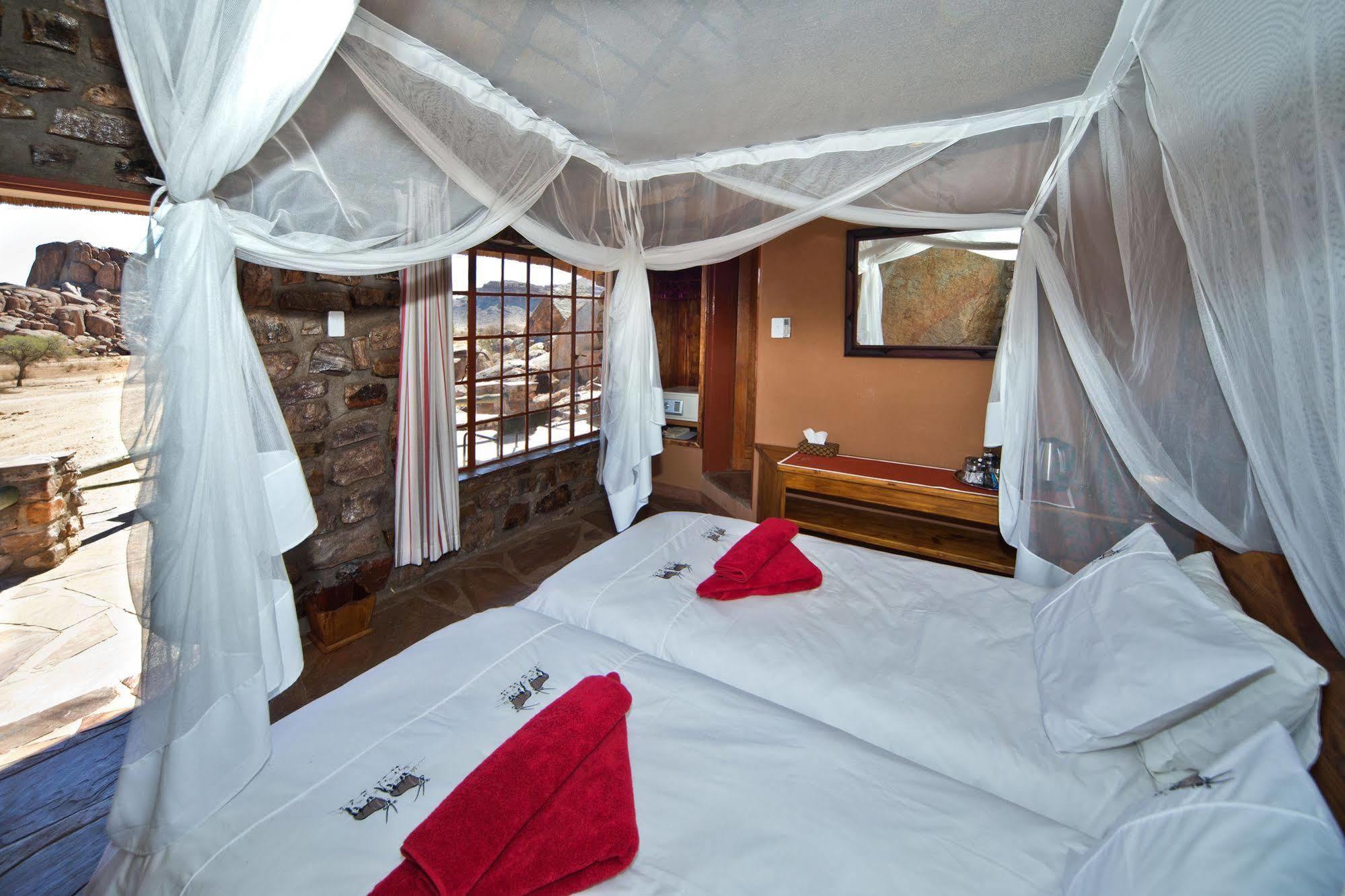 Gondwana Canyon Lodge Kanebis Luaran gambar